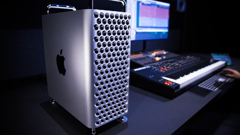 【APPSO 科技早报 - 1126】1.苹果新 Mac Pro 芯片曝光2.腾讯辟谣「腾讯云数据库泄露」3.网易云音乐申请「网愈云」商标获批4. OPPO Reno7 系列正式发布5. 微信与广汽丰田合作推出查看车况和远程控车功能6.淘宝灰度测试「一起逛」功能7. 苹果搜歌神器 Shazam 15.0 更新8.宫崎英高《黑暗之魂》获金摇杄终极游戏大奖9.Epic 游戏商店「黑五特惠」现已提前开启10. 《蜘蛛侠