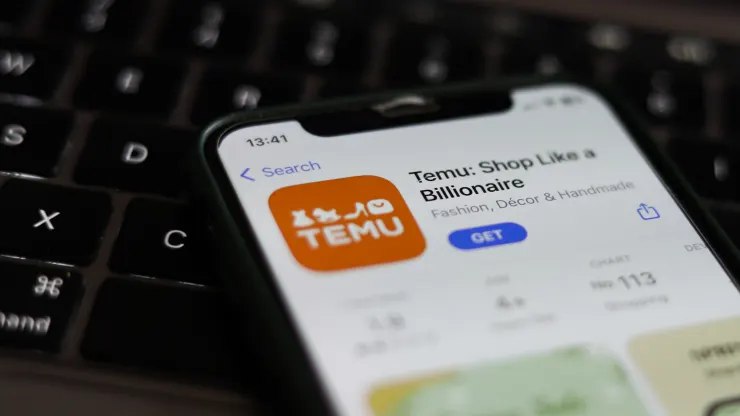 【拼多多把总部从中国迁至爱尔兰】据CNBC、路透社报道，拼多多和Temu的母公司拼多多控股将总部从中国迁至爱尔兰，凸显了这家中国科技巨头的国际化进程