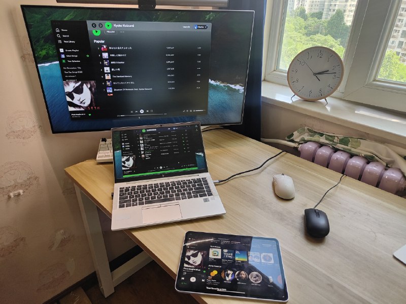 这属实把我惊呆了好吧，spotify 的播放是可以跨端完全同步的
