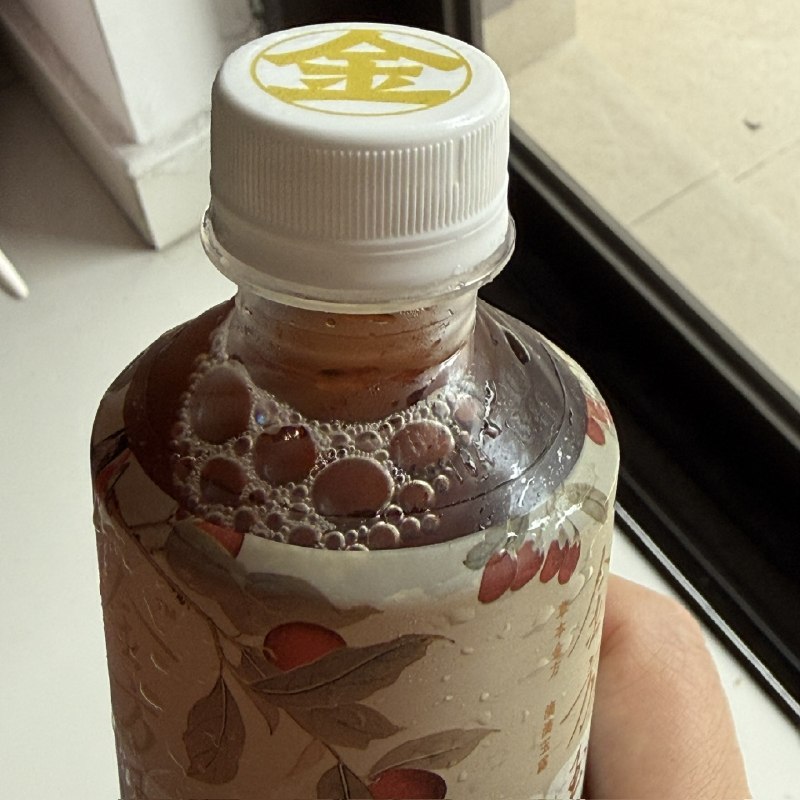 我觉得xhs应该专门出个赛道帮助我们中老年人找到不同食品包装上的生产日期
